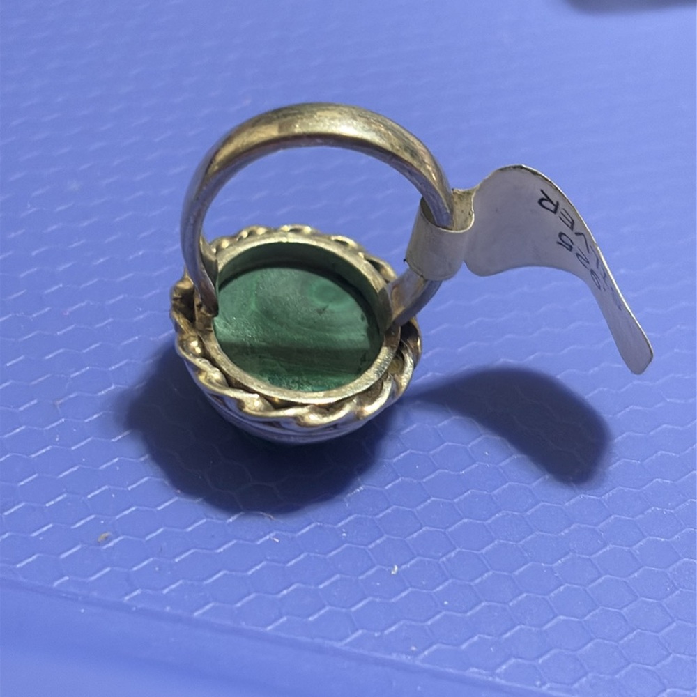 Sterling Silver Malachite Ring. Size Betweene 5.5 - image 2
